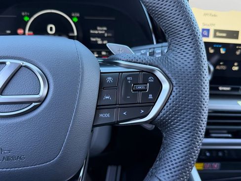 New 2026 Lexus TX 500h AWD image 16