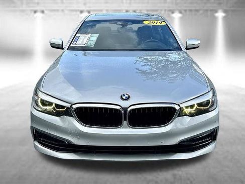 Used 2019 BMW 530i w/ Convenience Package RWD image 2