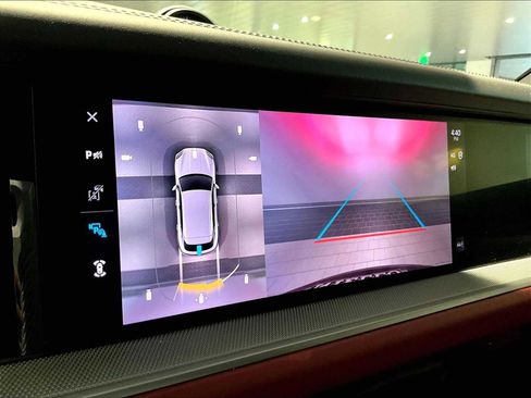 Used 2025 Porsche Cayenne S image 27