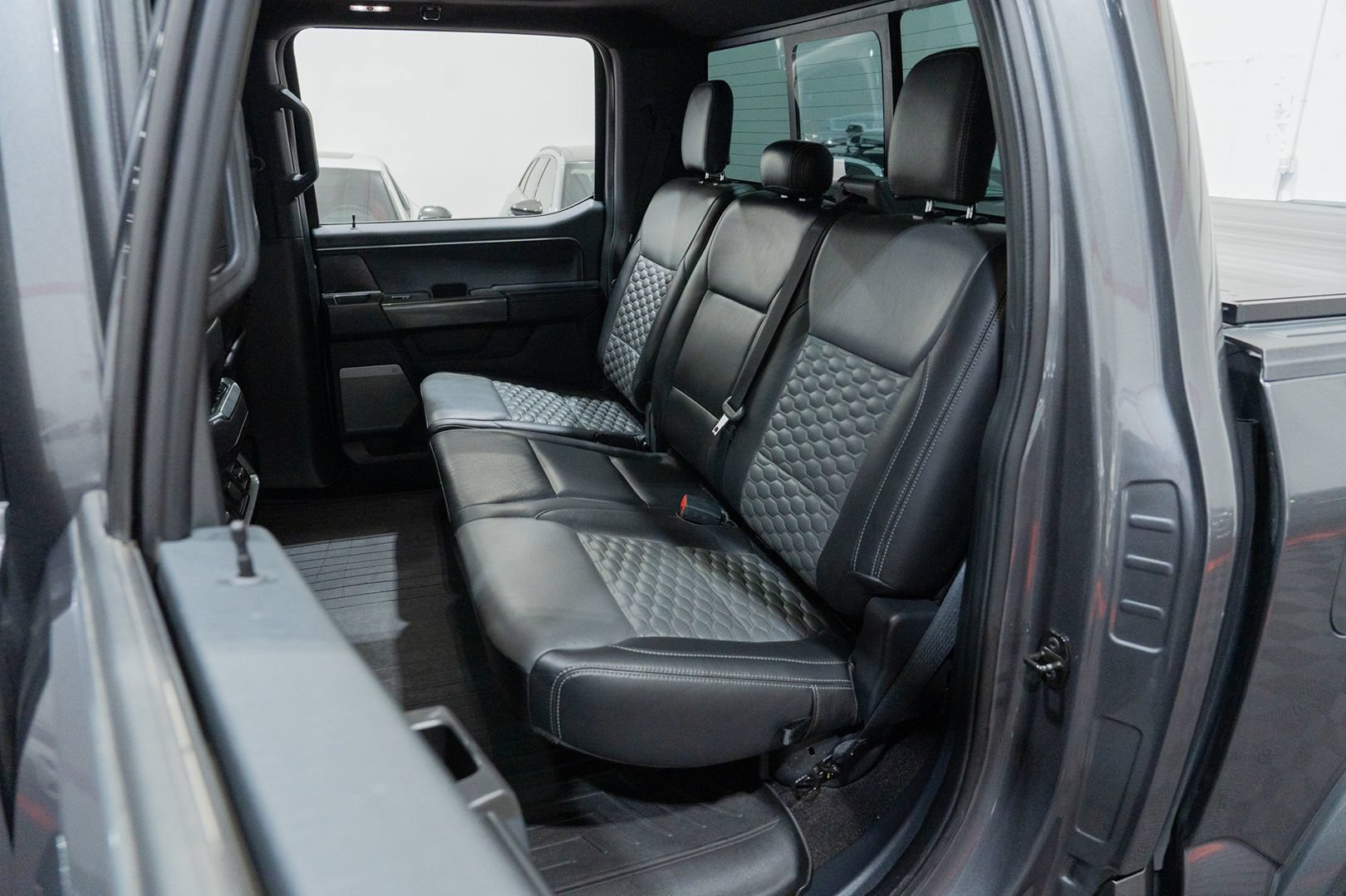 Used 2022 Ford F150 XLT w/ Equipment Group 302A High AWD/4WD image 29