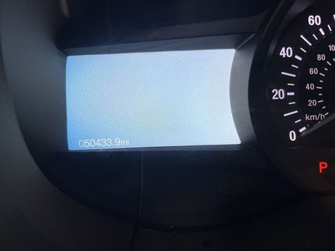 Used 2024 Ford Edge SEL image 2