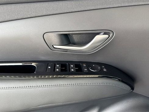 New 2025 Hyundai Santa Cruz SEL image 11