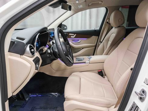 Certified 2022 Mercedes-Benz GLC 300 GLC 300 image 19