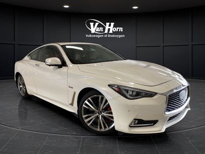Used 2017 INFINITI Q60 Red Sport 400