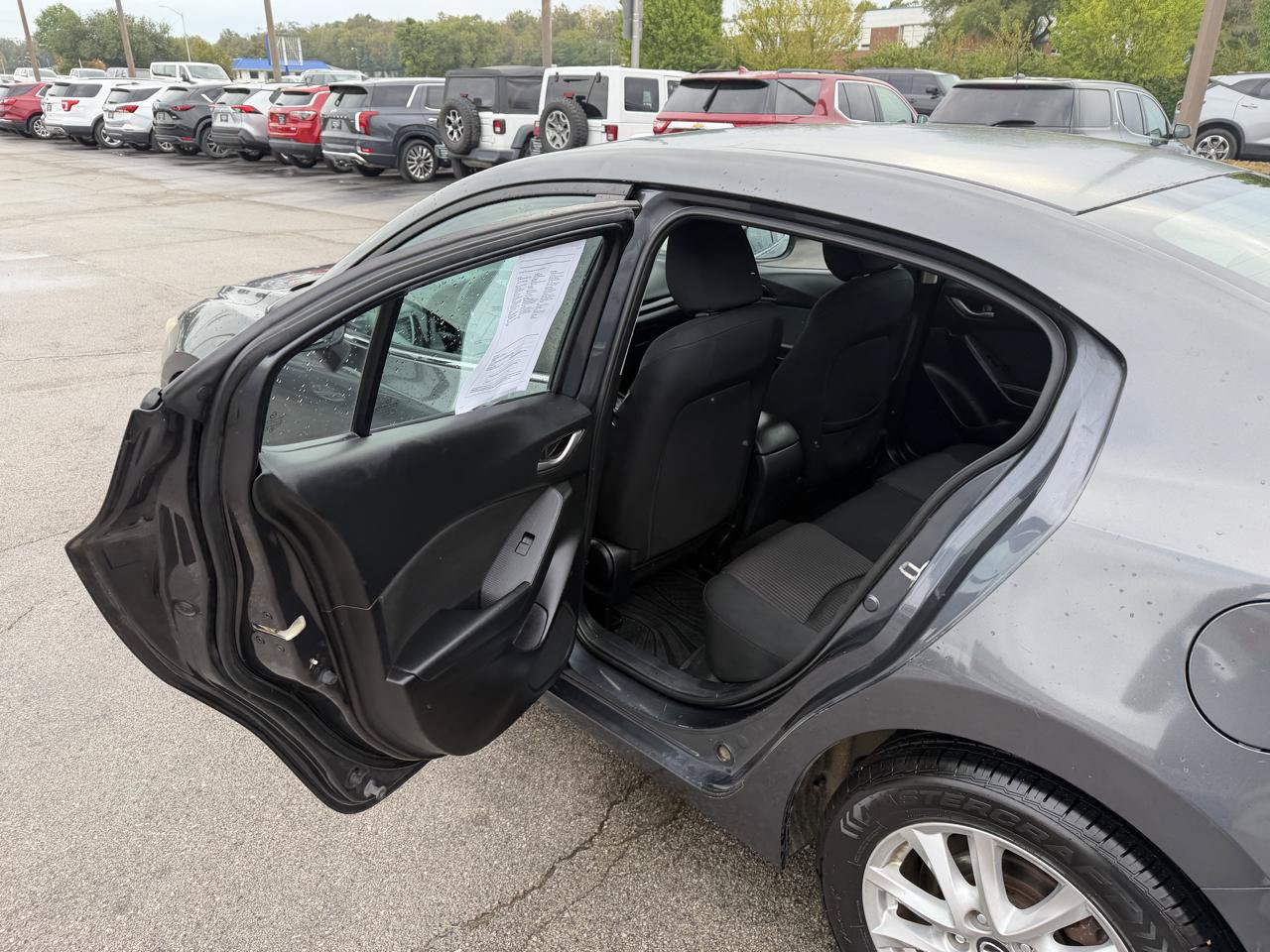 Used 2016 MAZDA MAZDA3 i Sport w/ Preferred Equipment Package FWD image 13