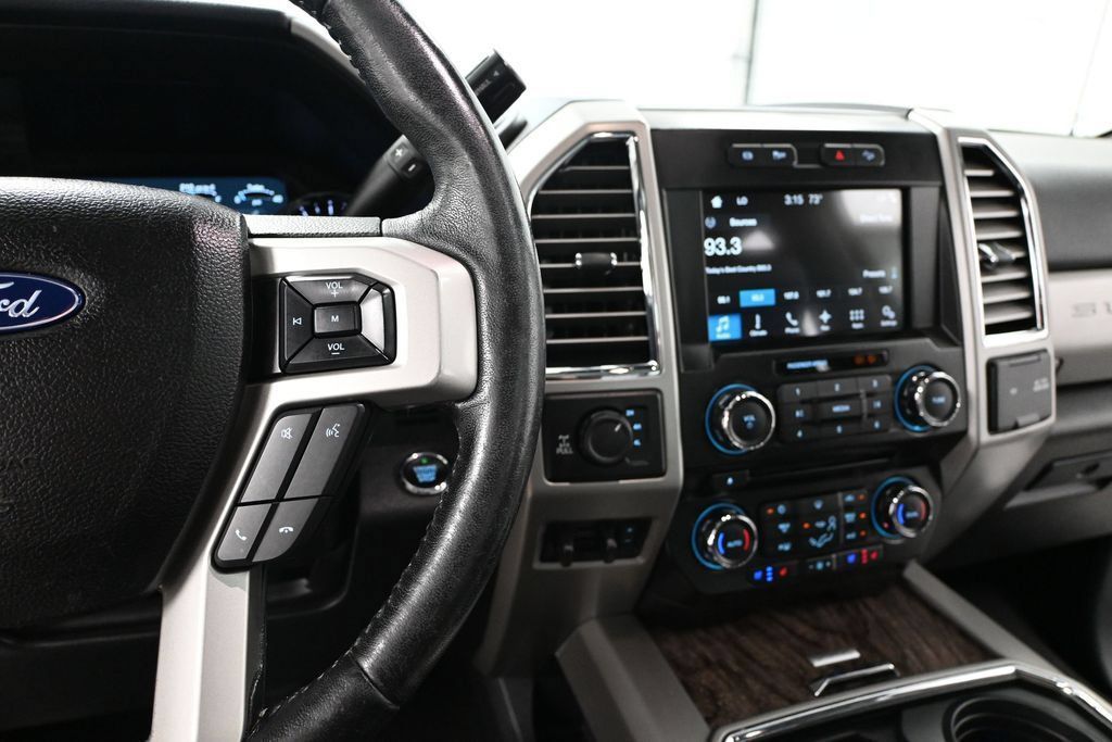Used 2017 Ford F350 Lariat w/ Lariat Ultimate Package AWD/4WD image 23