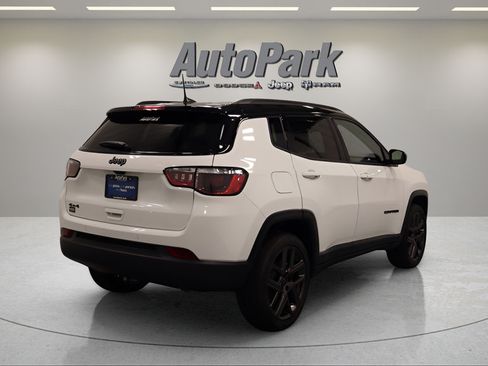 New 2026 Jeep Compass Limited AWD/4WD image 8