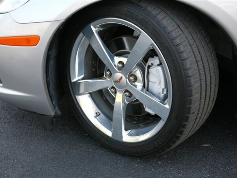 Used 2008 Chevrolet Corvette Convertible w/ Preferred Equipment Group RWD image 3