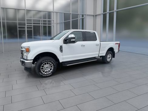 Used 2021 Ford F250 Lariat w/ Chrome Package AWD/4WD image 4