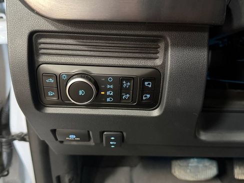 Used 2026 Ford F350 Lariat w/ Black Appearance Package AWD/4WD image 30
