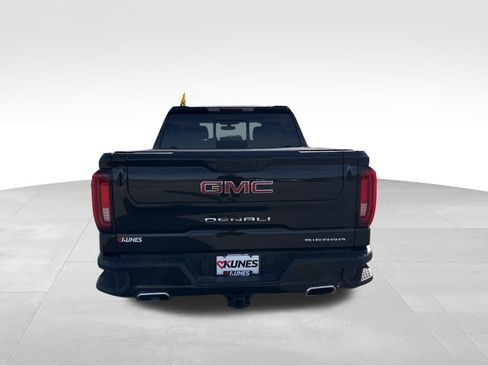 Used 2022 GMC Sierra 1500 Denali w/ Denali Premium Package image 8