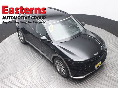 Used 2024 Genesis GV60 Advanced AWD/4WD image 3