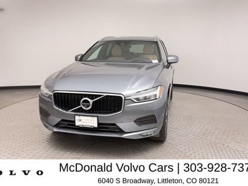 Used 2018 Volvo XC60 T6 Momentum w/ Advanced Package AWD/4WD image 7