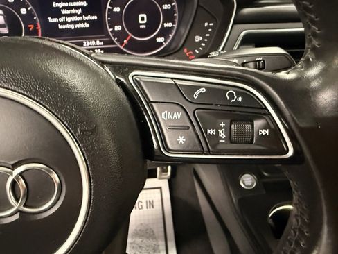 Used 2017 Audi A4 2.0T w/ Convenience Package image 25