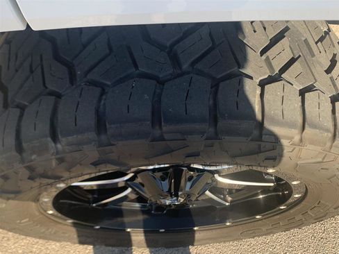 Used 2024 Toyota 4Runner SR5 Premium w/ Moonroof Package image 11