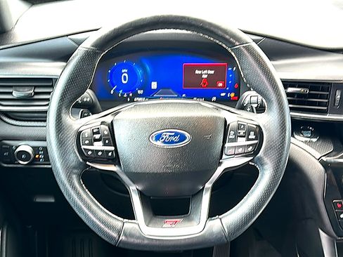 Used 2022 Ford Explorer ST w/ Equipment Group 401A RWD image 29