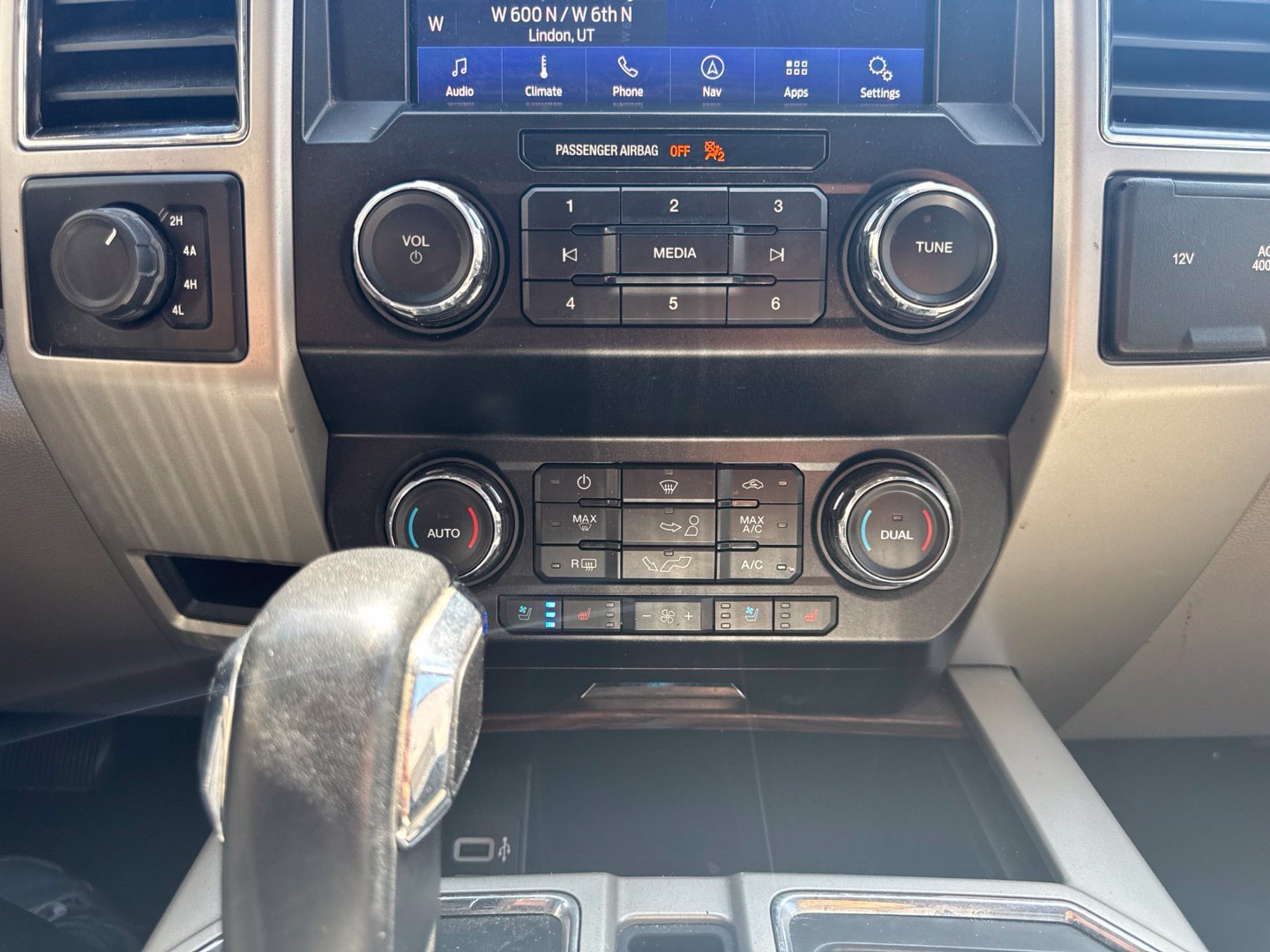 Used 2019 Ford F150 Lariat AWD/4WD image 26