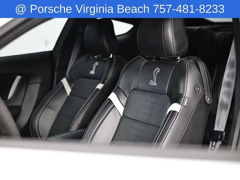 Used 2021 Ford Mustang Shelby GT500 w/ Technology Package RWD image 27