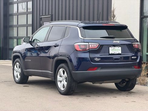 Used 2018 Jeep Compass Latitude w/ Cold Weather Group image 3
