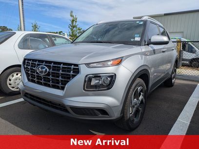 Certified 2025 Hyundai Venue SEL