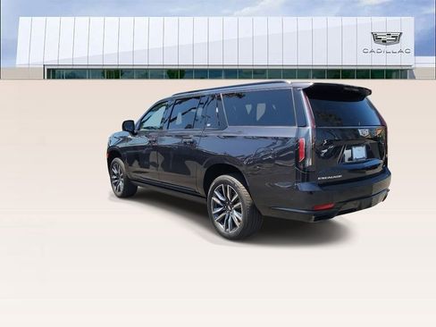 Certified 2024 Cadillac Escalade ESV Sport w/ Touring Package AWD/4WD image 6