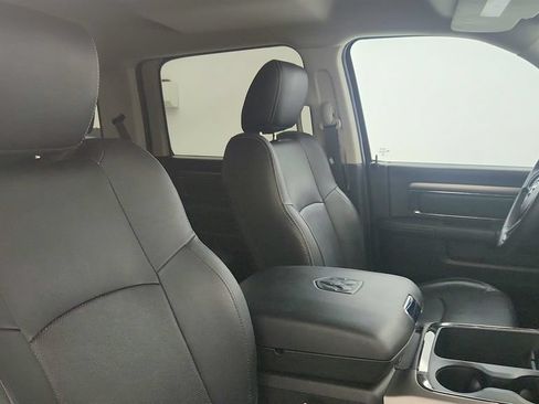 Used 2016 RAM 1500 Sport RWD image 23