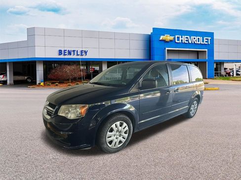 Used 2016 Dodge Grand Caravan SE w/ Quick Order Package 29E SE FWD image 1