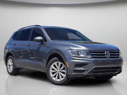 Used 2019 Volkswagen Tiguan S w/ 3rd Row Seat Package AWD/4WD image 2
