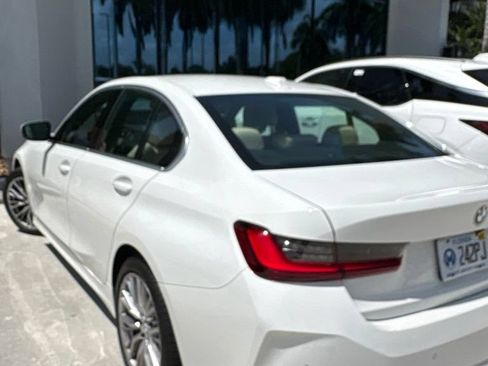 Used 2024 BMW 330i Sedan w/ Convenience Package RWD image 7
