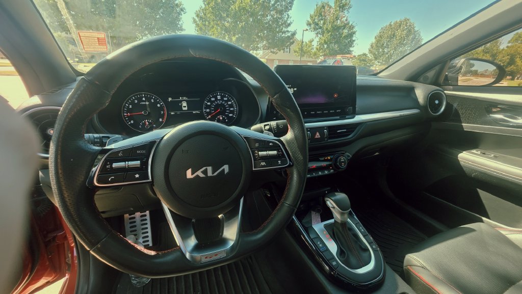 Used 2024 Kia Forte GT w/ GT2 Package FWD image 35