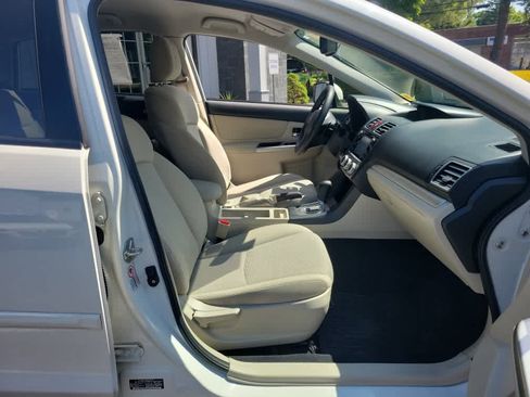 Used 2015 Subaru Crosstrek 2.0i Premium AWD/4WD image 25