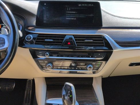 Used 2017 BMW 540i RWD image 30