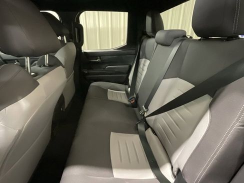 Used 2024 Toyota Tacoma TRD Off-Road image 11