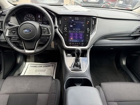 Used 2022 Subaru Outback Premium image 14