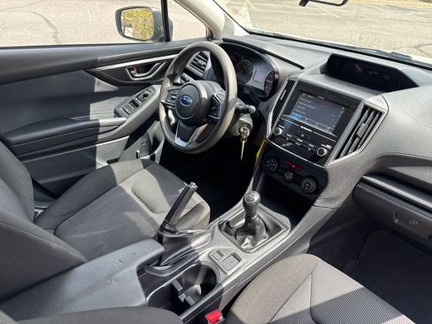 Used 2019 Subaru Impreza 2.0i AWD/4WD image 13