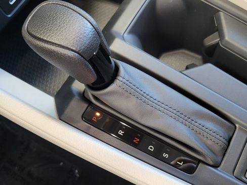 Used 2023 Honda Accord LX image 23