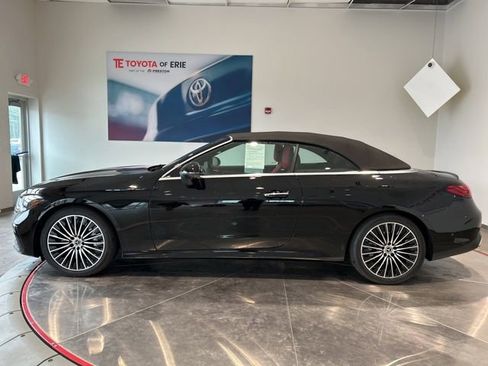 Used 2024 Mercedes-Benz CLE 450 4MATIC Cabriolet image 3