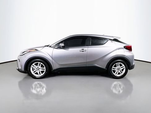 Used 2020 Toyota C-HR XLE image 9