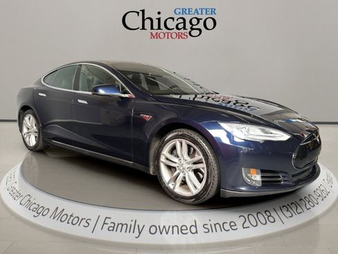 Used 2015 Tesla Model S 70 image 1