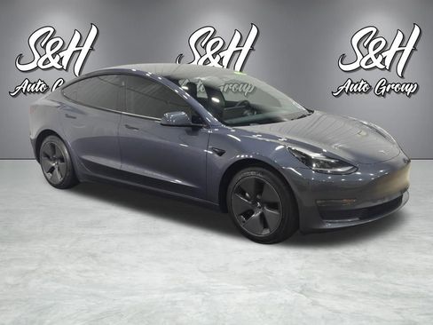 Used 2023 Tesla Model 3 Long Range AWD/4WD image 2