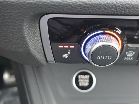 New 2025 Audi Q3 2.0T Premium Plus image 12