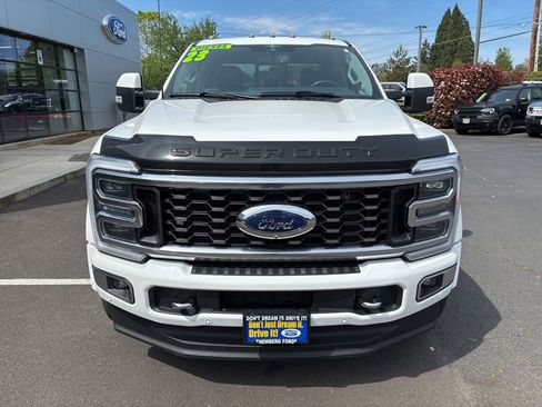 Used 2023 Ford F450 Limited w/ FX4 Off-Road Package AWD/4WD image 2