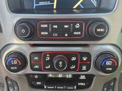 Used 2015 GMC Yukon SLT w/ HD Trailering Package image 34