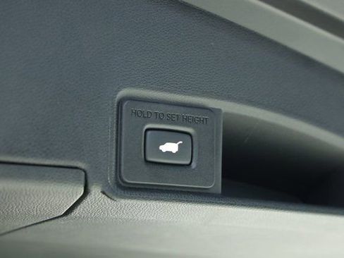 Used 2022 Acura RDX FWD image 39