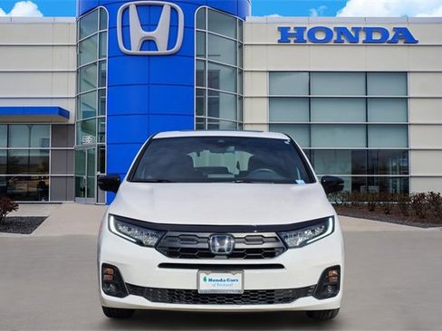 Certified 2025 Honda Odyssey Sport-L image 6