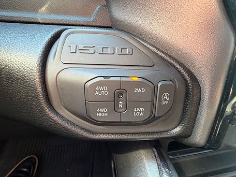 Used 2022 RAM 1500 Laramie AWD/4WD image 57