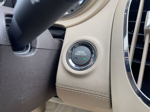 Used 2013 Buick LaCrosse Touring FWD image 26