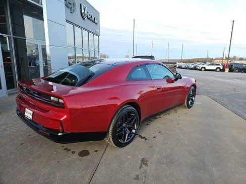 Used 2024 Dodge Charger R/T w/ Plus Group image 6