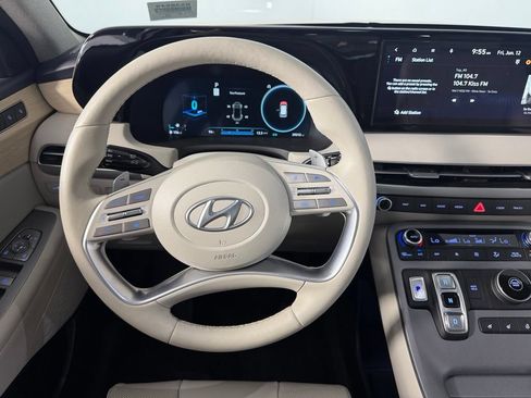 Used 2023 Hyundai Palisade Limited w/ Cargo Package FWD image 14