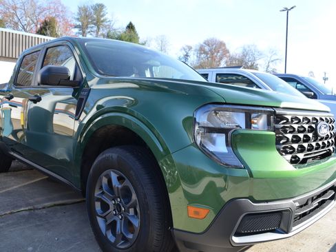 New 2025 Ford Maverick XLT w/ Equipment Group 301A image 1